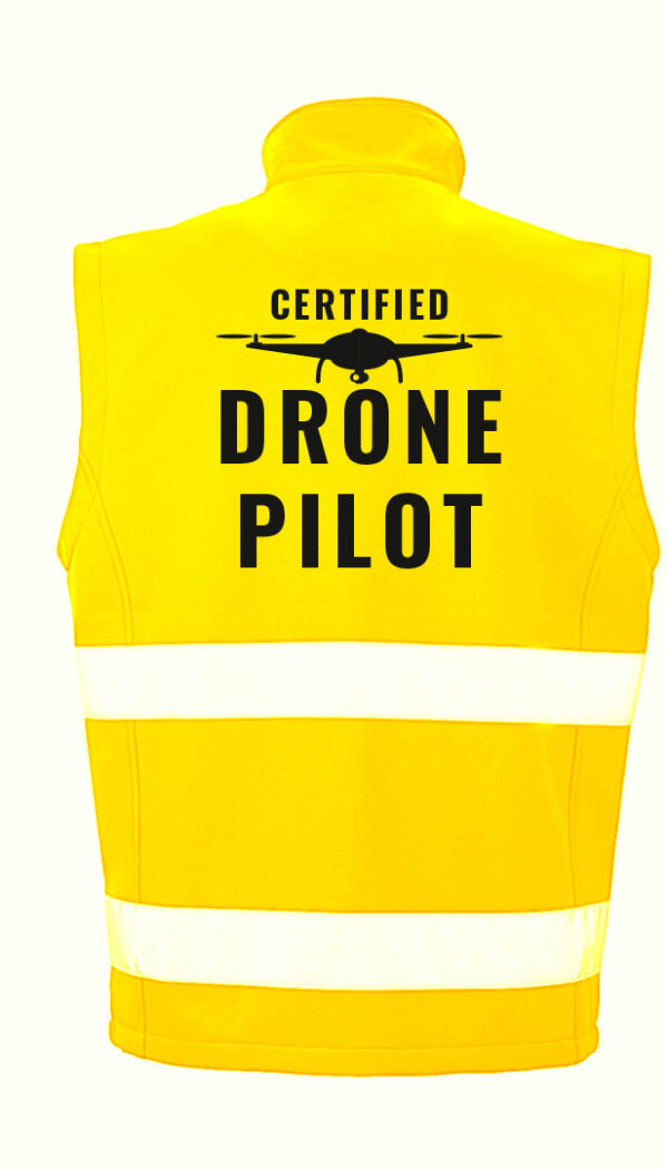 Softshell veiligheidsvest speciaal voor drone piloten - keuze uit meerdere teksten